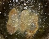 Foto langkah ke 4 dari resep Patin goreng ketumbar.