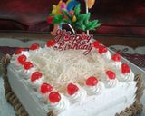 Foto langkah ke 4 dari resep Birthday Cake Special.