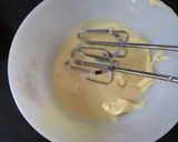 A picture of step 2 of Cassata Ice cream.