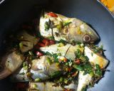 Foto langkah ke 4 dari resep 1. Bau Piapi Mandar (Ikan Masak Mandar) :Edisi Ikan Peda.