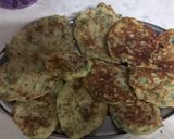 صورة لخطوة 8 من وصفة فطائر الزعتر الاخضر بالمقلاة