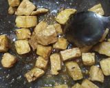 સ્થિર-ફ્રાય બીન સ્પ્રોઉટ્સ વિથ તોફુ(Stir-fry Bean Sprouts with Tofu) રેસીપી સ્ટેપ3ફોટો