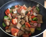 Foto del paso 3 de la receta: Lomo saltado