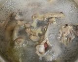 Foto langkah ke 1 dari resep Mie Ayam Ceker.