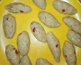 A picture of step 3 of Potato curl roll.