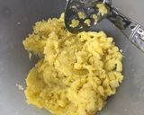 A picture of step 2 of Fish cakes.