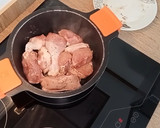 Foto del paso 1 de la receta: Guiso de pollo con alcachofas
