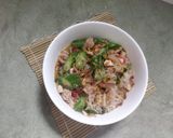 Foto langkah ke 7 dari resep Tumis Oyong Bakso Bihun.