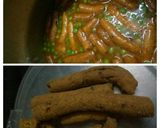 A picture of step 4 of Bhaji pakore or peas ki sabzi.