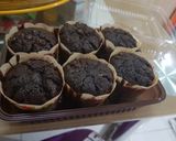 Foto langkah ke 7 dari resep Chocolate Custard Muffin-Tintin Rayner.