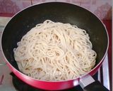 Foto langkah ke 1 dari resep Spaghetti Kuah Solo.