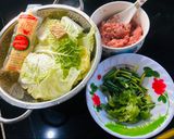 รูปขั้นตอนการทำที่ 1 ของ ต้มจืดเต้าหู้อ่อนวุ้นเส้นหมูสับ🐷🐷