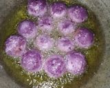 Foto langkah ke 5 dari resep Bola-Bola Ubi Ungu Tower.