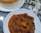 عکس مرحله 4 از دستور خورش بامیه با غوره و پوره گوجه