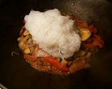 Foto del paso 8 de la receta Salteado de verduras con fideos de arroz, al estilo asiático
