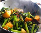 মাছের তেল আর মাথা দিয়ে পুঁইশাক(macher tel r matha diye puishak recipe in bengali) রেসিপির ধাপ 2 ছবি