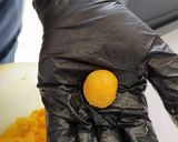 Foto del paso 2 de la receta: Pollitos de Pascua