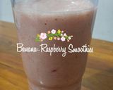 Foto langkah ke 2 dari resep Banana-Raspberry Smoothies.