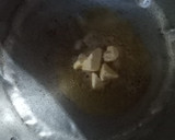 Foto del paso 2 de la receta: Pollo al vino acompañado de salsa bechamel