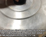 Foto langkah ke 5 dari resep Kue kering coklat wajan 4 bahan.
