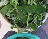 Foto langkah ke 1 dari resep Kangkung Tumis Terasi Kacang Panjang.