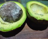Foto langkah ke 1 dari resep Es Alpukat Kocok Simple.