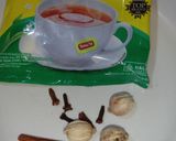 Foto langkah ke 1 dari resep Teh Creamy Rempah.