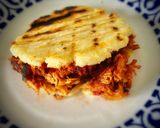 Foto del paso 4 de la receta: Arepa colombiana con pollo picante