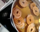 A picture of step 3 of Rava Chakari.