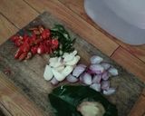 Foto langkah ke 1 dari resep Tumis pucuk daun labu.