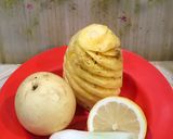 Foto langkah ke 1 dari resep Diet Juice Pear Pineapple Lemon Cucumber.