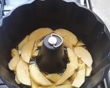 Foto del paso 1 de la receta: Torta invertida de manzana (sin horno)