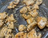 Foto del passaggio 7 della ricetta Pepite di Pollo Speziate con Salsa d’ostrica