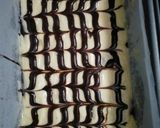 Foto langkah ke 7 dari resep Choco Cheese Brownies.