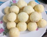 Foto langkah ke 4 dari resep Bola bola singkong.