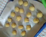 Foto langkah ke 4 dari resep Bakpia Ubi (isi ayam dan gula susu).