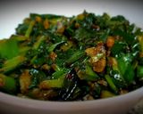 A picture of step 3 of Spinach quick and easy stir fry.