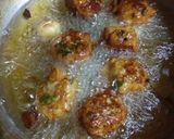 A picture of step 3 of Tomatoes Pakoda.