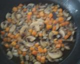 Foto del paso 2 de la receta Arroz salvaje con quinoa y brotes de lenteja