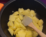 Foto del paso 1 de la receta: Guiso con guisantes y jamón