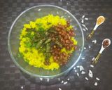 A picture of step 5 of Steamed Poha.