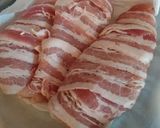 Csirkemell baconben áfonya szósszal recept fázis 1 fotója