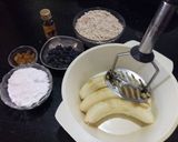 A picture of step 1 of Healthy Banana & oats cookies.