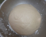 Foto del paso 2 de la receta: Rosca de Pascua rellena con dulce de leche y trenzada 🐰