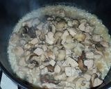 Foto del paso 8 de la receta: Risotto de hongos y pollo