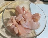 Foto del paso 1 de la receta: Guiso de pollo con papas