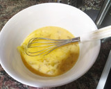 Foto del paso 7 de la receta: Tortilla de patatas cebolla caramelizada y espinacas