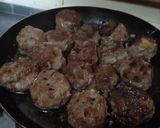 Foto del paso 6 de la receta: Albóndigas en salsa con vino blanco 👩‍🍳✨