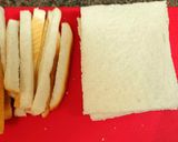 A picture of step 1 of Snack rolls from toasted bread.