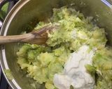 Rántott sertésborda brokkolis krumplipürével recept fázis 1 fotója